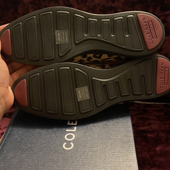 Cole haan leopard print Oxford shoes - Picture 4 of 5